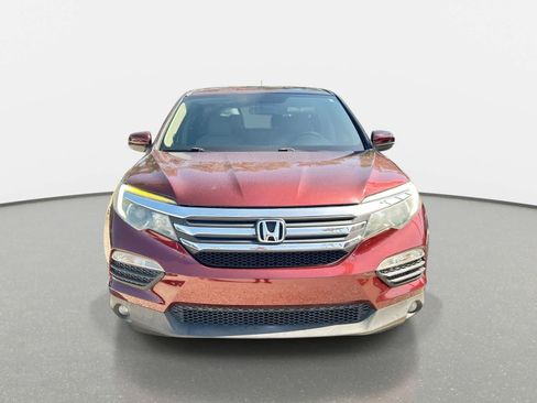 Used 2018 Honda Pilot EX image 3