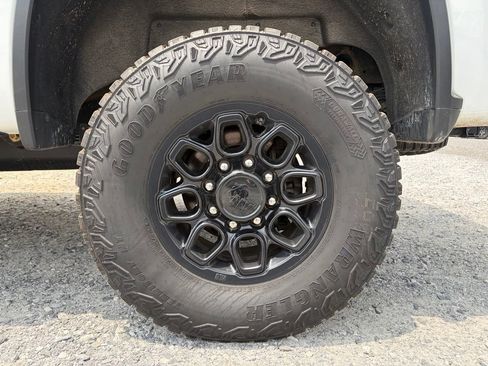 Used 2026 Chevrolet Silverado 2500 ZR2 w/ ZR2 Bison Edition AWD/4WD image 7