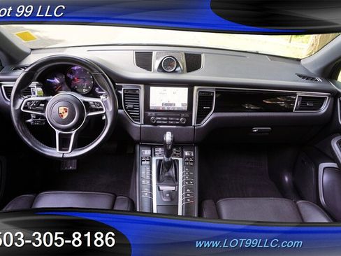 Used 2017 Porsche Macan AWD/4WD image 2