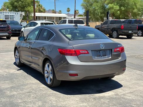 Used 2014 Acura ILX w/ Premium Package FWD image 5