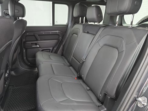 Certified 2025 Land Rover Defender 110 V8 image 13