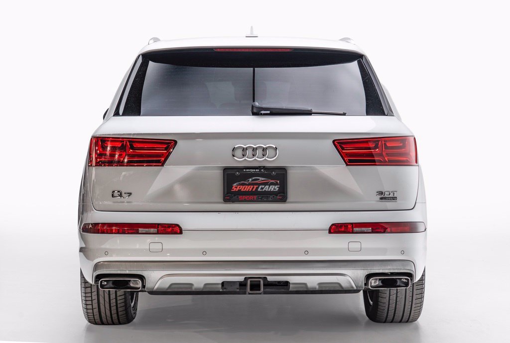 Used 2017 Audi Q7 3.0T Premium Plus w/ Premium Plus Package AWD/4WD image 9