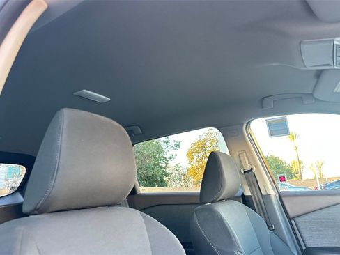 Used 2023 Nissan Rogue S image 19