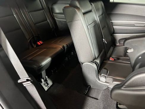 Used 2025 Dodge Durango GT image 17