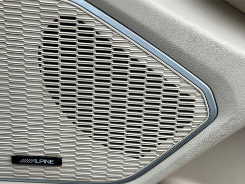 Used 2021 Jeep Grand Cherokee L Limited image 28