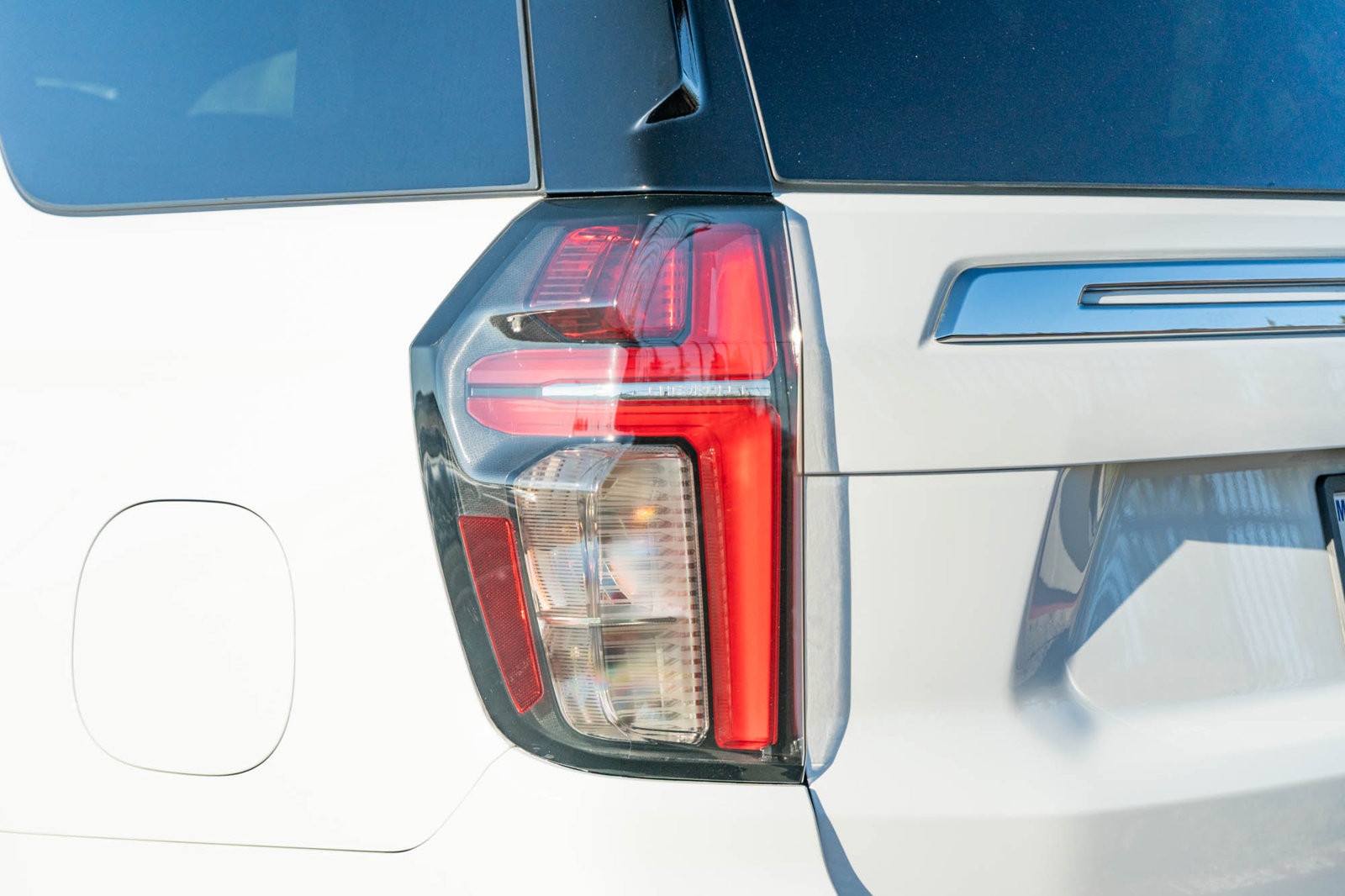 Used 2022 Chevrolet Tahoe LT w/ LT Signature Package RWD image 7