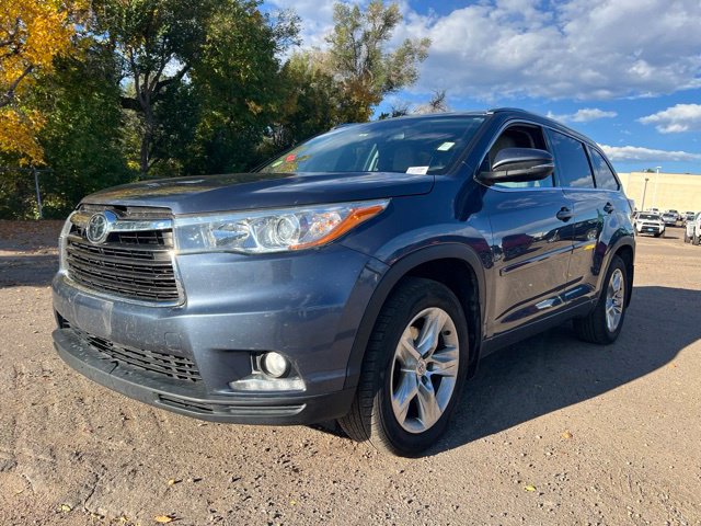 Used 2015 Toyota Highlander Limited Platinum AWD/4WD image 1