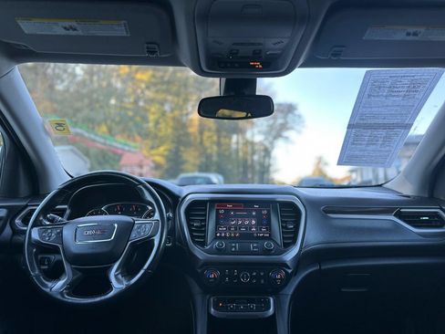 Used 2020 GMC Acadia AT4 w/ Driver Alert Package II AWD/4WD image 9