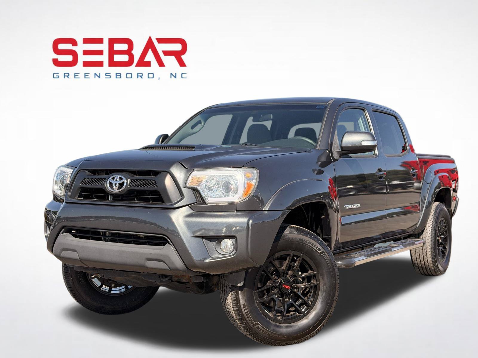 Used 2014 Toyota Tacoma PreRunner w/ TRD Sport Package RWD image 1