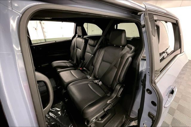 Used 2025 Honda Odyssey Sport-L image 25