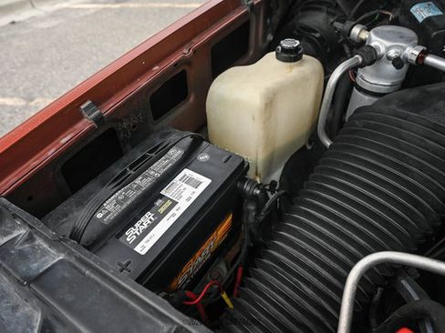 Used 1987 Chevrolet C/K Truck 2500 RWD image 23