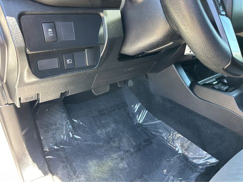 Used 2021 Toyota Tacoma SR image 30