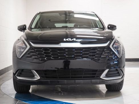Used 2023 Kia Sportage EX FWD image 32