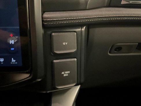 Used 2025 Ford F150 Lightning Flash w/ Max Trailer Tow Package image 21