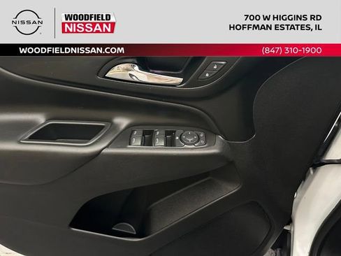 Used 2019 Chevrolet Equinox LT AWD/4WD image 18