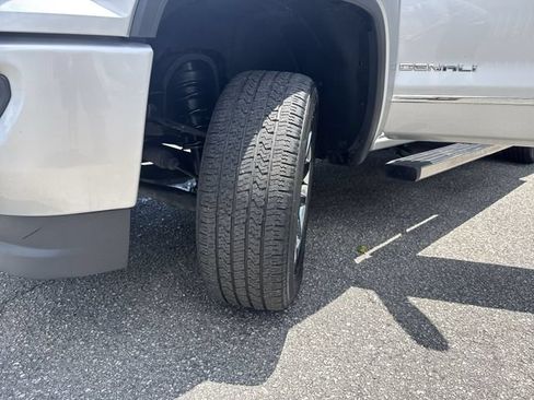 Used 2017 GMC Sierra 1500 Denali RWD image 33