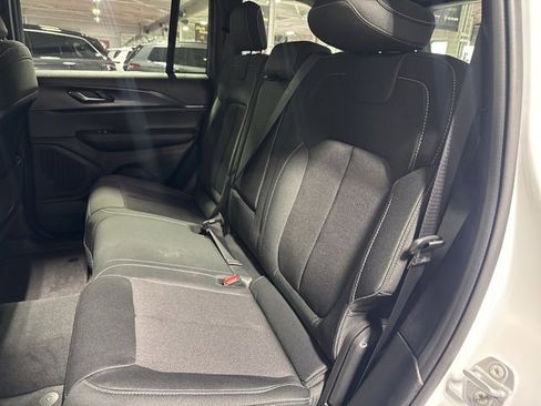 New 2025 Jeep Grand Cherokee Laredo X w/ Luxury Tech Group I image 26