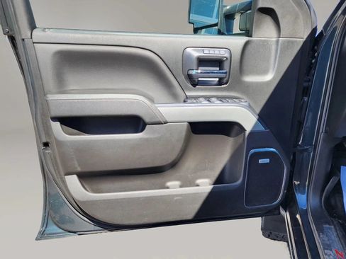 Used 2018 Chevrolet Silverado 2500 LTZ w/ LTZ Plus Package AWD/4WD image 14