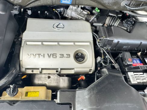 Used 2005 Lexus RX 330 AWD image 38