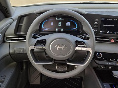 New 2026 Hyundai Elantra Sport FWD image 22