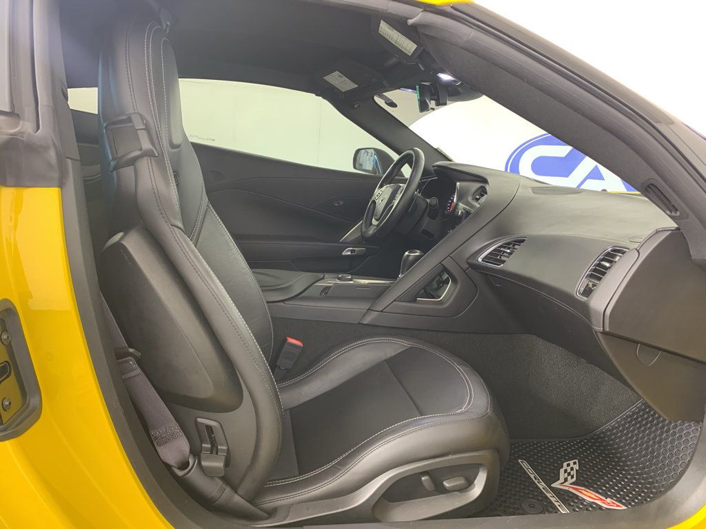 Used 2015 Chevrolet Corvette Stingray Coupe RWD image 28