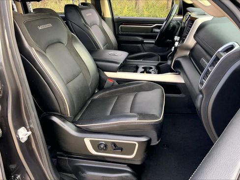 Used 2021 RAM 1500 Laramie w/ Laramie Southwest Edition image 8