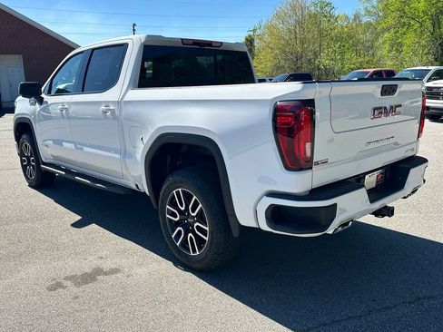 New 2026 GMC Sierra 1500 AT4 w/ AT4 Premium Package image 8