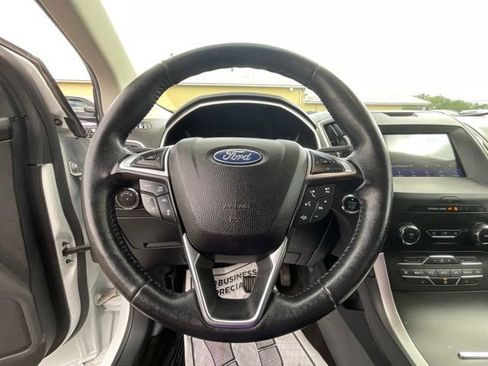 Used 2020 Ford Edge SEL w/ Convenience Package AWD/4WD image 14