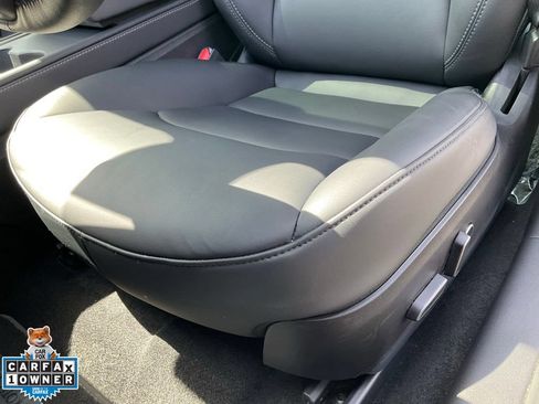 Used 2022 Tesla Model 3 Long Range AWD/4WD image 18