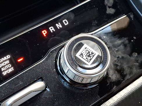 New 2025 Jeep Grand Cherokee L Limited image 12