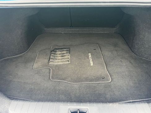 Used 2025 Nissan Sentra SV image 24