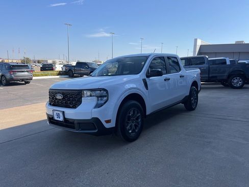 New 2026 Ford Maverick XLT w/ XLT Luxury Package image 3