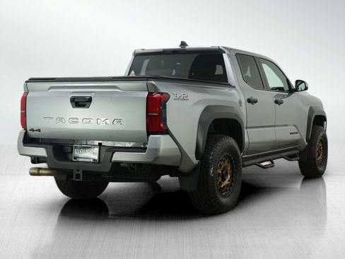 Used 2024 Toyota Tacoma TRD Off-Road image 5