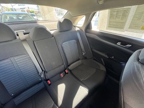 Used 2025 Kia K5 LXS FWD image 36