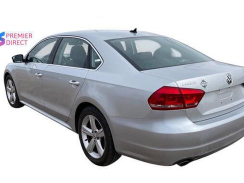 Used 2013 Volkswagen Passat 2.5 SE image 3