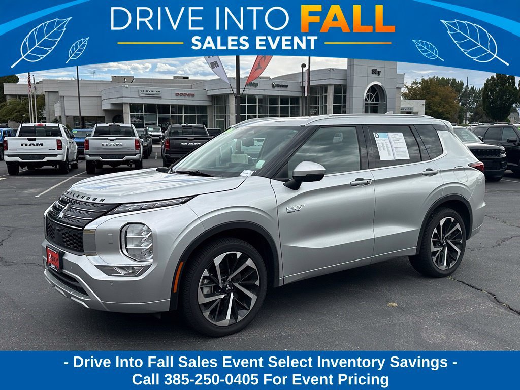Used 2024 Mitsubishi Outlander SEL AWD/4WD image 1
