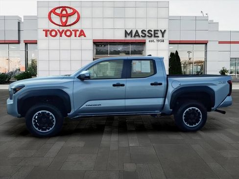 Used 2024 Toyota Tacoma 4x4 Double Cab image 6