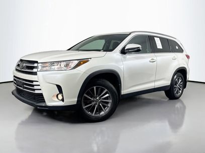 Used 2019 Toyota Highlander XLE