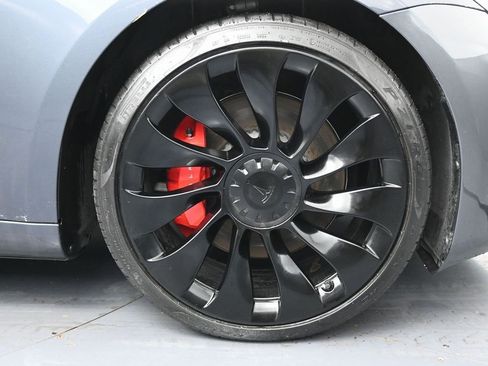Used 2023 Tesla Model 3 Performance image 13