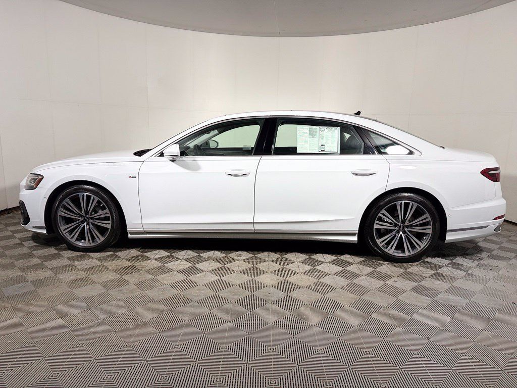 Used 2023 Audi A8 L 3.0T AWD/4WD image 3
