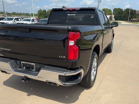 Used 2025 Chevrolet Silverado 1500 LTZ w/ Technology Package AWD/4WD image 7