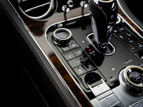 Used 2020 Bentley Continental GT AWD/4WD image 50
