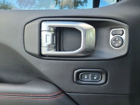 Used 2022 Jeep Gladiator Rubicon w/ Trailer Tow Package image 22