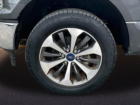 Used 2018 Ford F150 XLT AWD/4WD image 9