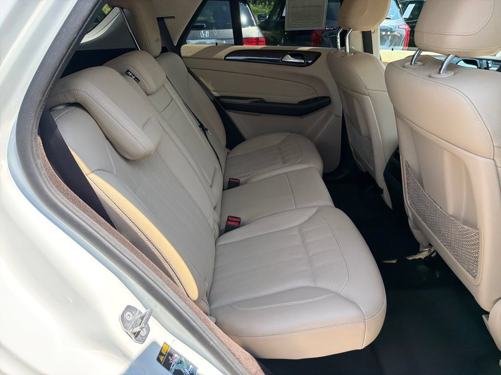 Used 2018 Mercedes-Benz GLE 350 w/ Premium 1 Package image 15