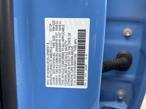 Used 2025 Honda Pilot TrailSport image 27