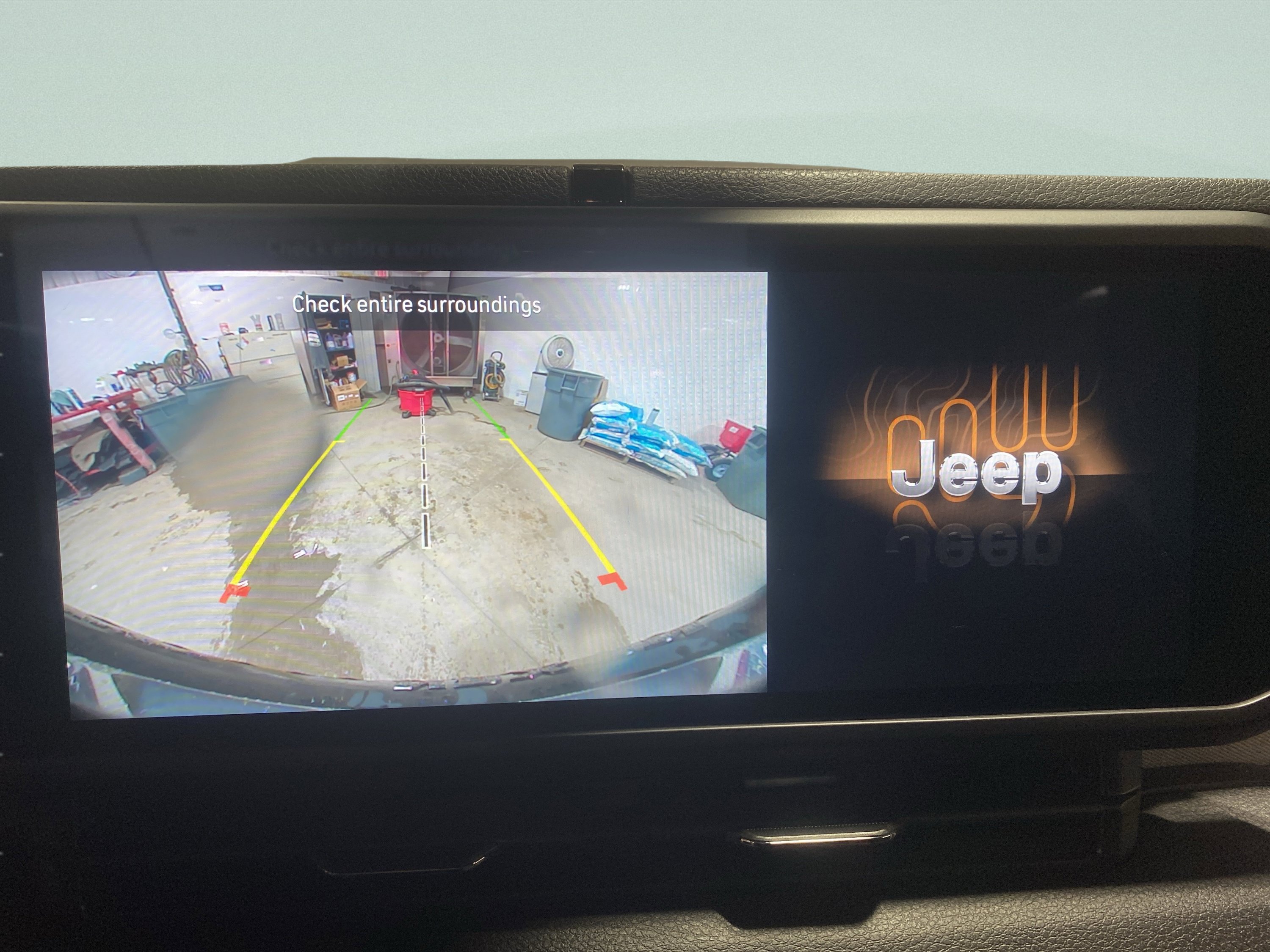 Used 2025 Jeep Wrangler Unlimited Sport AWD/4WD image 24