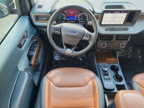 Used 2023 Ford Maverick Lariat image 15