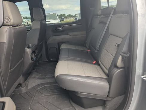 Used 2023 Chevrolet Silverado 1500 ZR2 w/ Technology Package AWD/4WD image 30