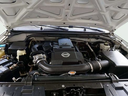 Used 2018 Nissan Frontier S RWD image 11